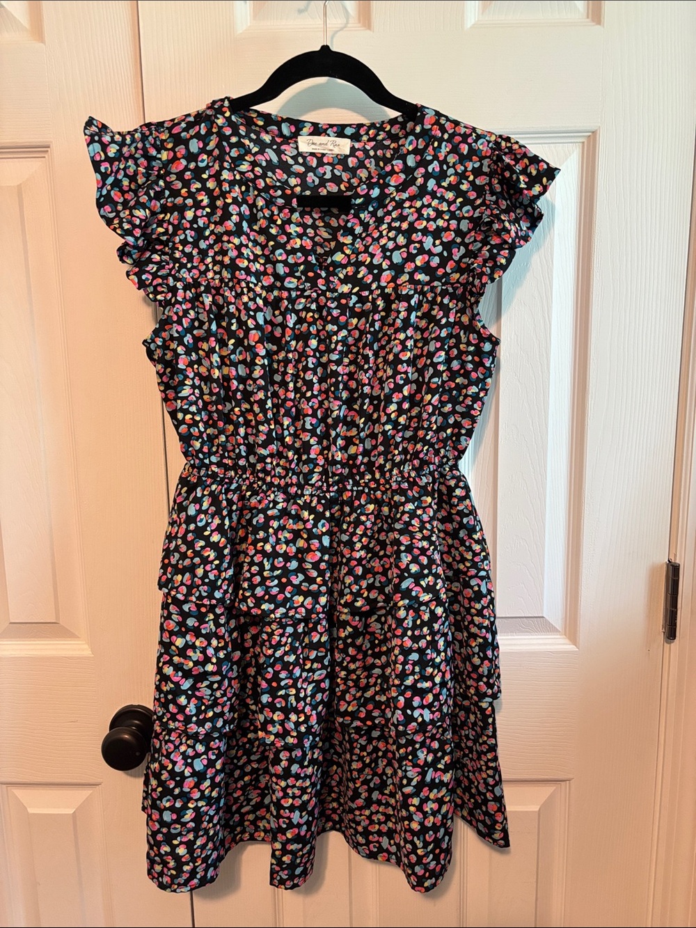 Doe & Rae Black Floral Printed Ruffle Sleeve Dress